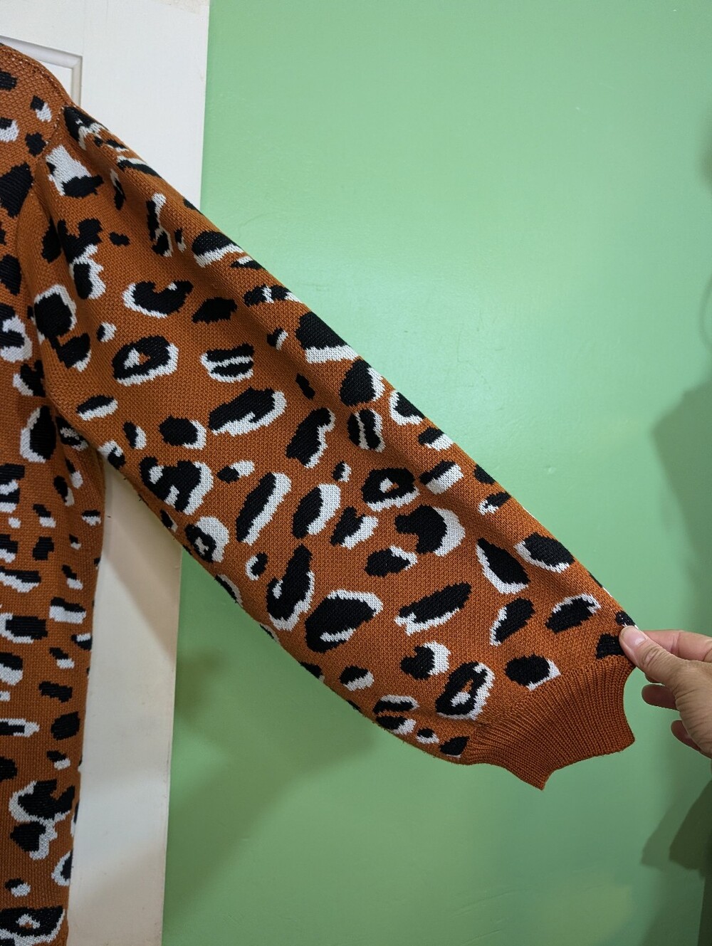 Eloquii Plus Size 22/24 Rust Leopard Mock Neck Tunic Sweater - Picture 4 of 9